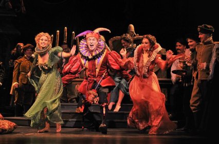 Photo Credit: http://soflaopera.blogspot.ca/2012/01/