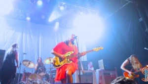 Kate Nash (Photo by Eva Cheung at sidewalkhustle com)