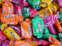 Assortment of Mojo brand chewy candies (fruit flavour toffees)